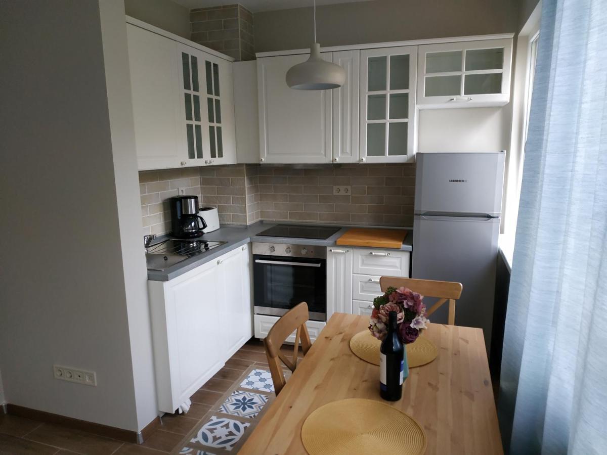 Dolce Vita-Sofia Apartment Bagian luar foto